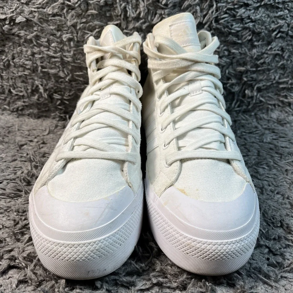 adidas bravada mid